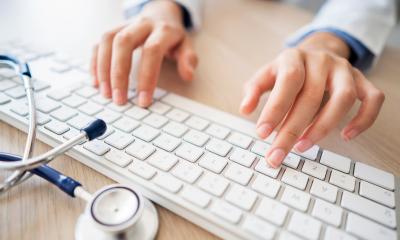 Étude: les patients se méfient des médecins qui utilisent l'IA