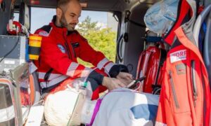 L&rsquo;échographie Doppler mesure le flux sanguin cérébral lors des opérations de sauvetage